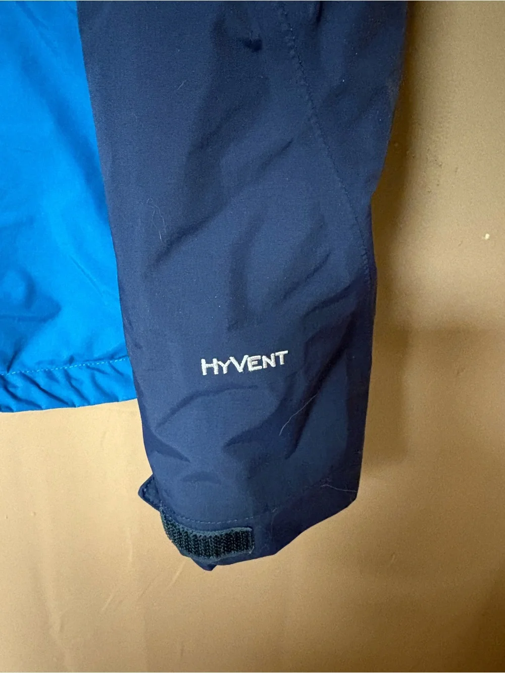 The North Face HyVent Jacket Men's Medium Blue Waterproof Shell Fleece Zip Lined